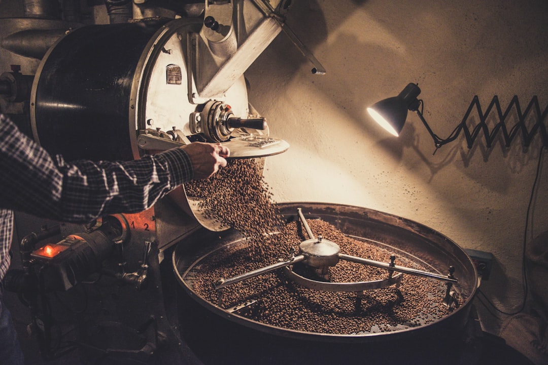 Photo coffee roaster