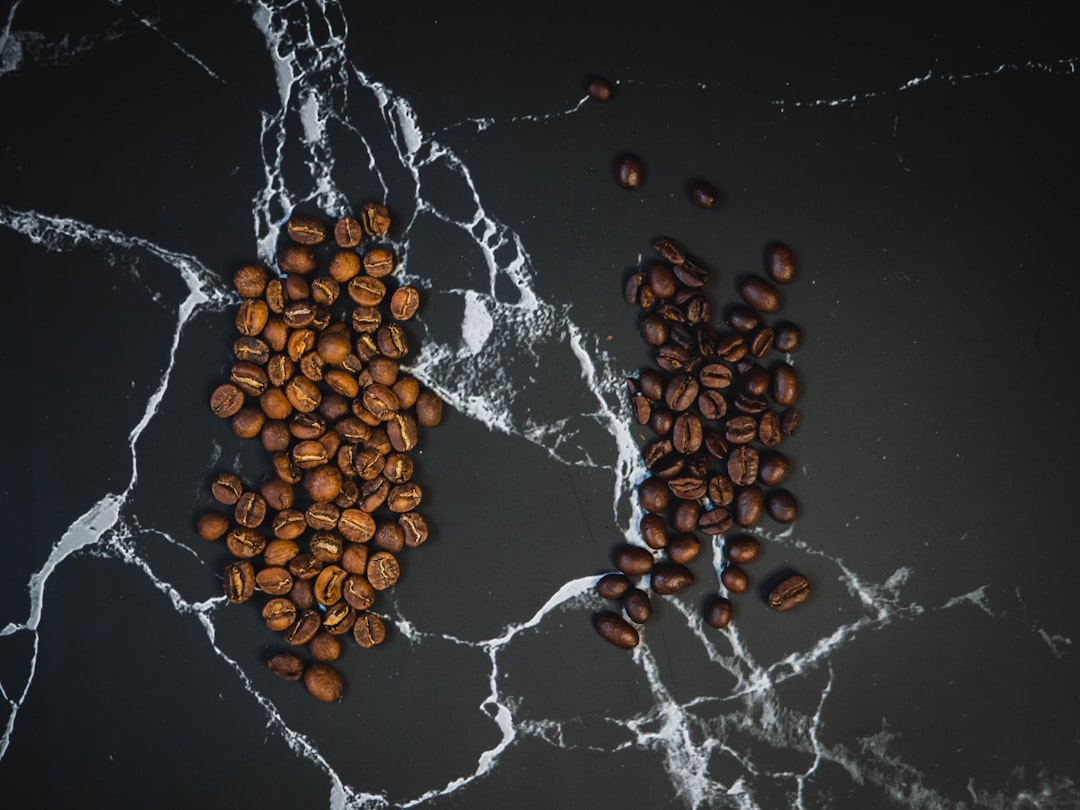 Photo Arabica vs Robusta coffee
